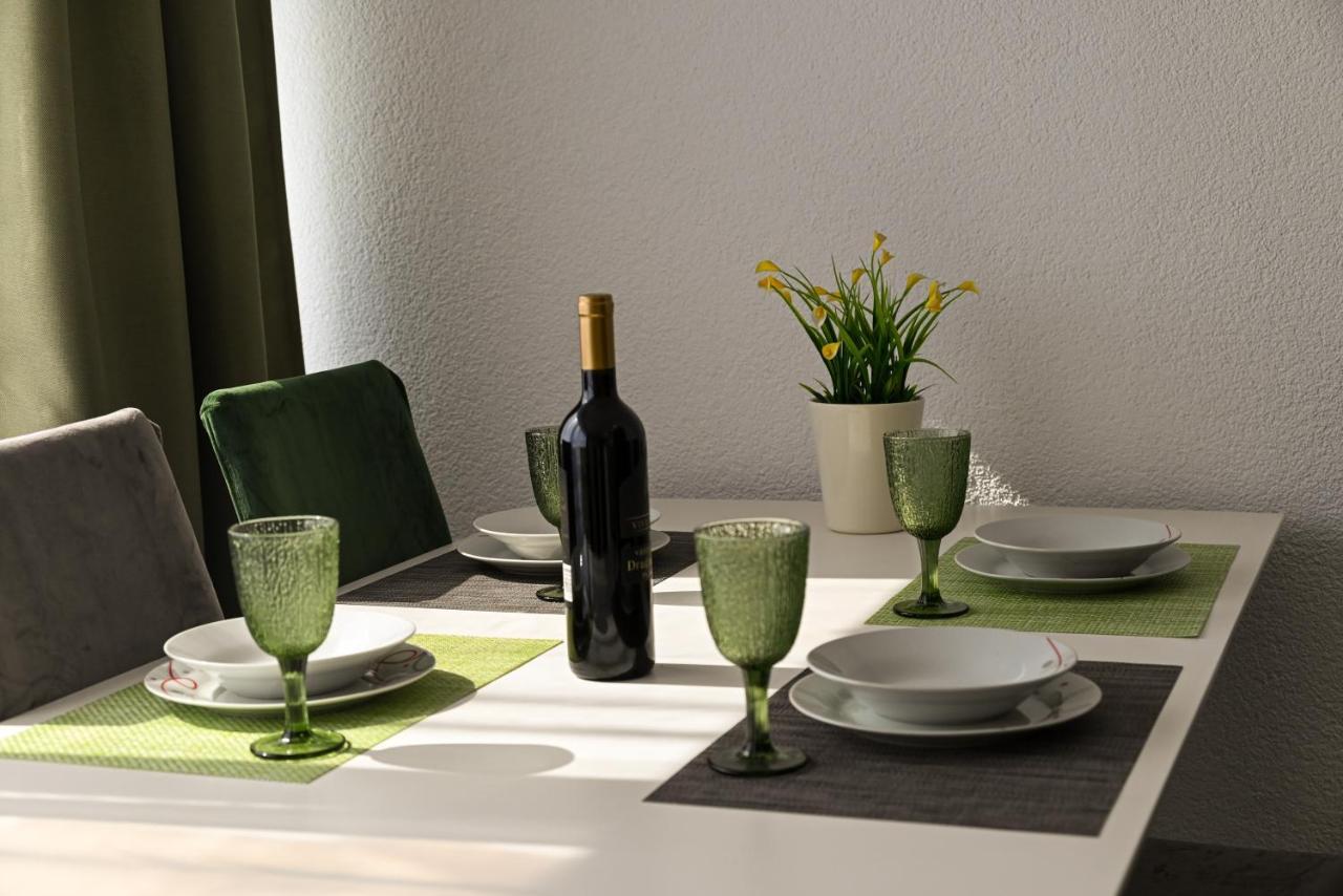 Apartmani Cesarica Traù Esterno foto