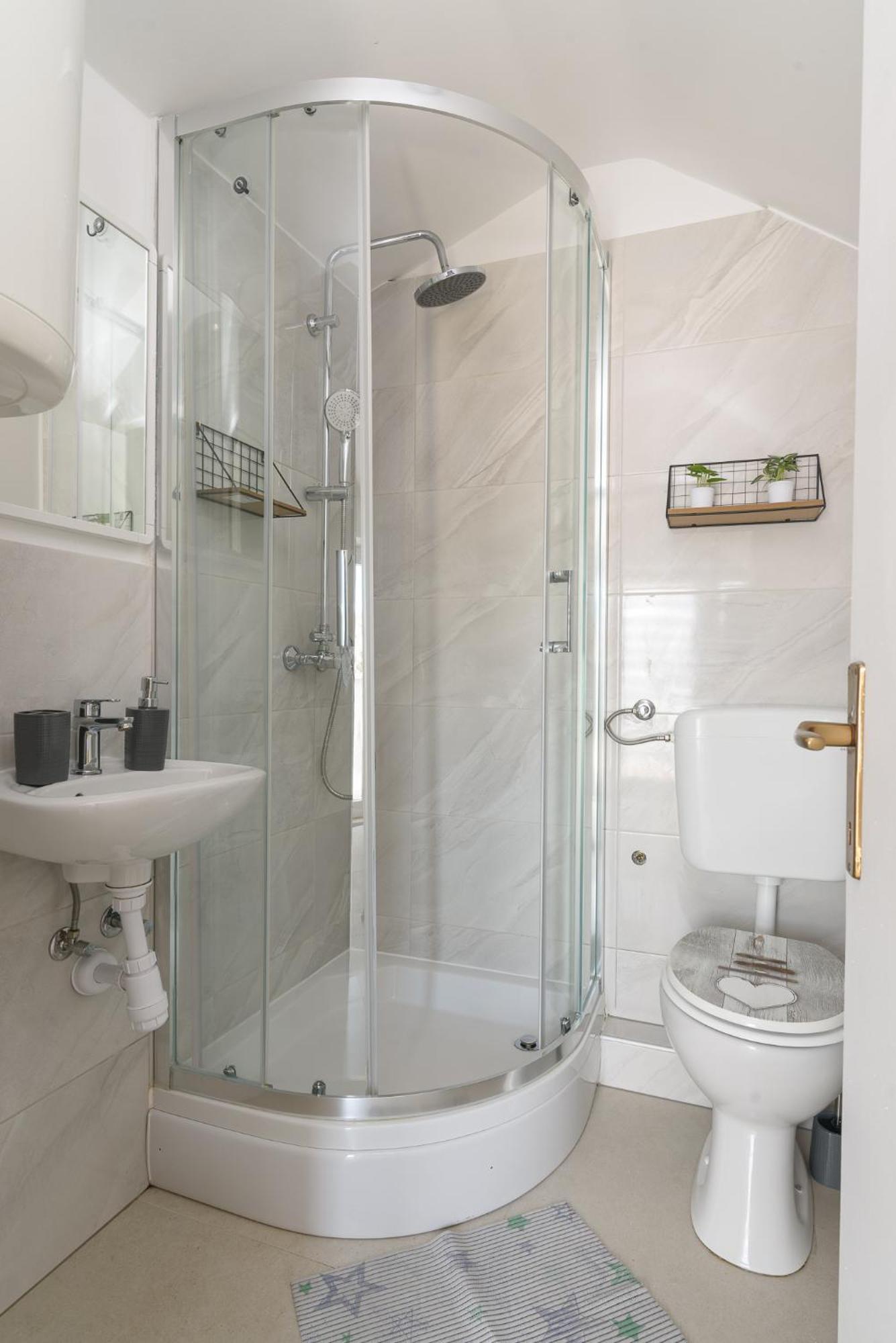 Apartmani Cesarica Traù Esterno foto