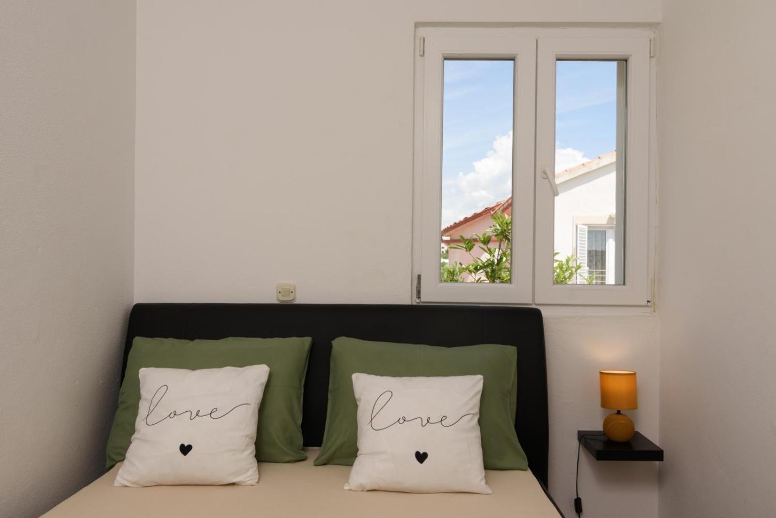 Apartmani Cesarica Traù Esterno foto