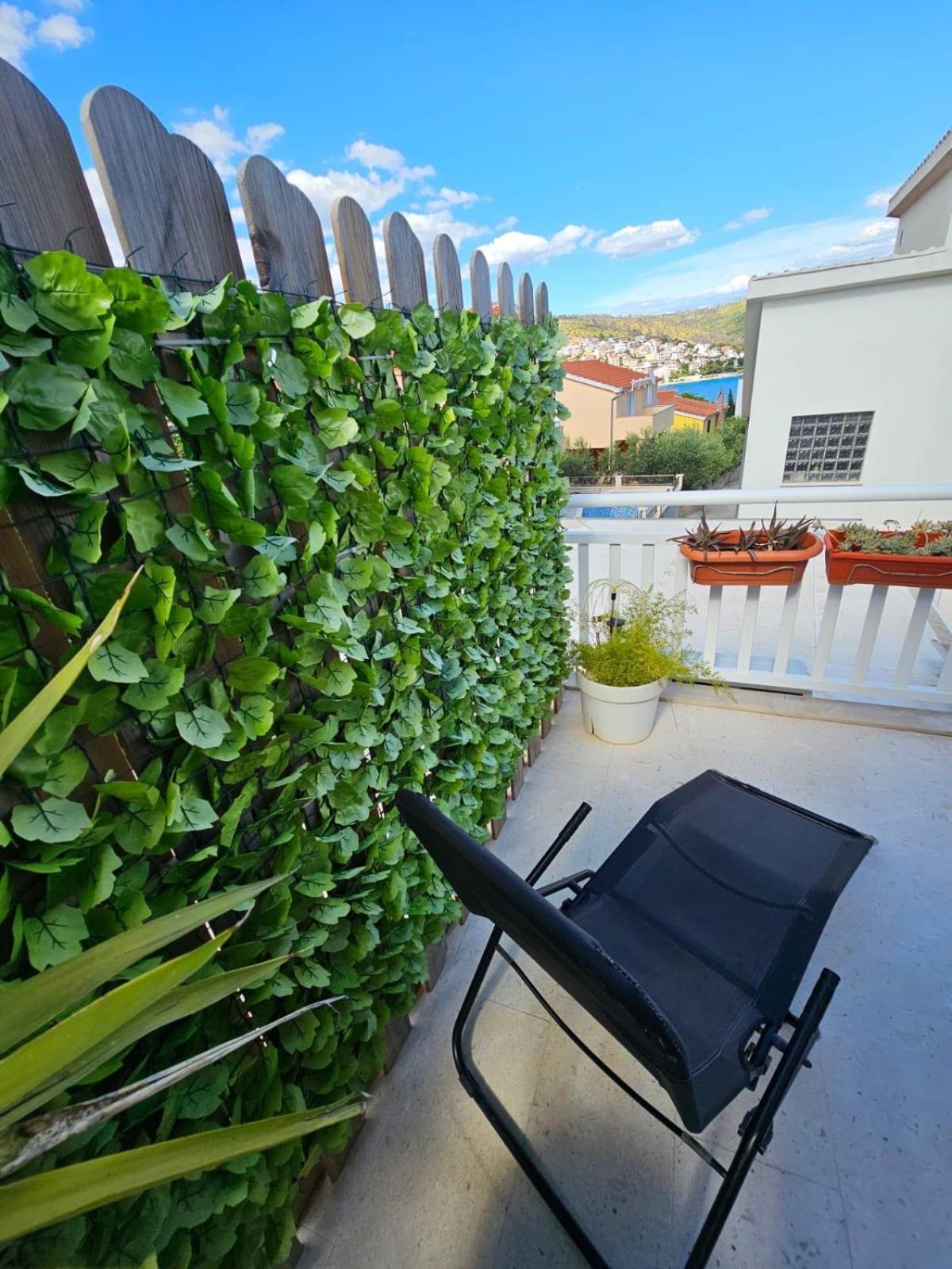 Apartmani Cesarica Traù Esterno foto